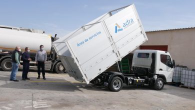 Photo of Adra incluye a su flota municipal un nuevo camión de recogida de cartón comercial y enseres