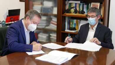 Photo of Adra y Justicia firman un acuerdo en relación a la justicia en menores
