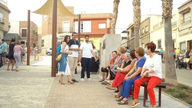 Photo of La ciudad de Adra luce una recién renovada Plaza Santa Rita, “un lugar de encuentro multigeneracional”