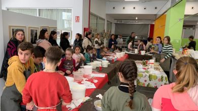 Photo of Más de medio centenar de niños de Adra disfrutan de los talleres de la exitosa actividad ‘Cocina Divertida en Navidad’