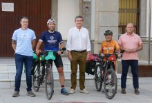 Photo of Más de 2.500 km solidarios en la ‘Vuelta a Andalucía en silencio’ por una buena causa