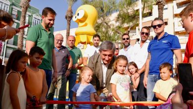 Photo of Manuel Cortés inaugura el Parque de La Isla con un pulpo de cinco metros ante más de un centenar de niños y niñas