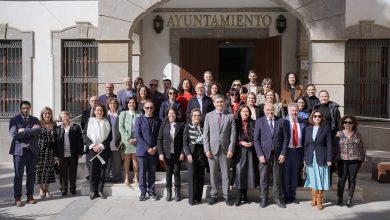 Photo of Toman posesión una veintena de empleados públicos del Ayuntamiento de Adra tras el proceso de consolidación