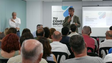 Photo of Arranca el proyecto ‘Adra Comercio Digital’ con la participación de más de 60 empresarios locales