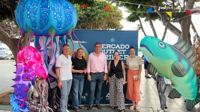 Photo of Manuel Cortés inaugura una nueva edición del ‘Mercado Marinero’ con una veintena de puestos del comercio local