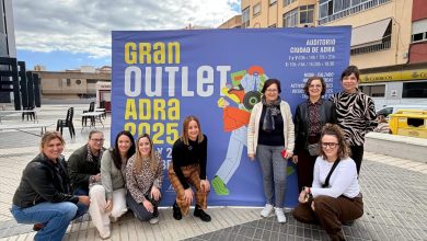 Photo of El Ayuntamiento propone otorgar la Medalla de la Ciudad a la Asociación de Comerciantes y la Torre de Adra a Los Finos