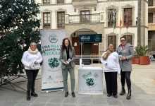 Photo of El Ayuntamiento de Adra respalda la visita de la campaña ‘Una pila de razones para reciclar’