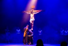 Photo of La Pasión de Cristo emociona en Adra y marca el inicio de la Semana Santa