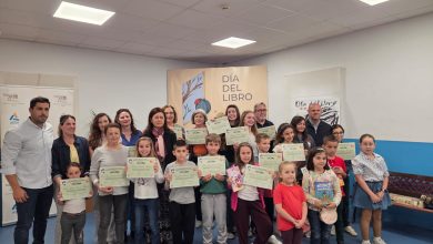 Photo of Adra premia a sus mejores lectores en el Día del Libro 2025