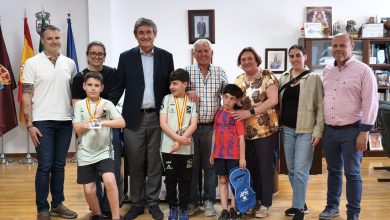 Photo of Adra reconoce el éxito nacional de dos jóvenes promesas del para-kárate