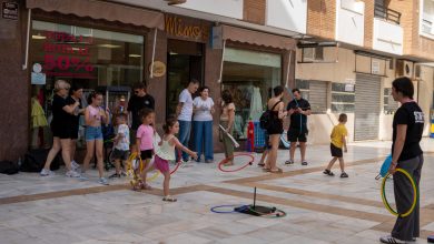 Photo of Adra vive una exitosa ‘Noche en Blanco’ con gran participación ciudadana