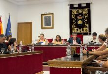 Photo of El Ayuntamiento de Adra refuerza la atención social y reconoce la labor de Protección Civil