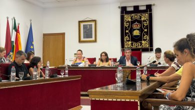 Photo of El Ayuntamiento de Adra refuerza la atención social y reconoce la labor de Protección Civil