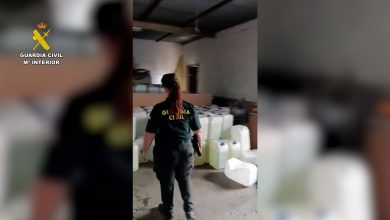 Photo of Detenido en Adra con casi 8.000 litros de gasolina almacenados en el garaje de una vivienda
